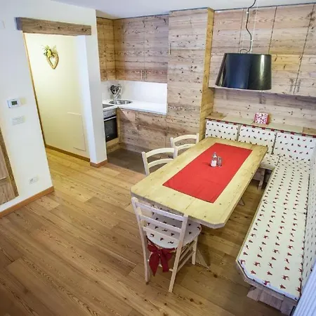 Letizia Mit Sauna By Monicare Апартаменти